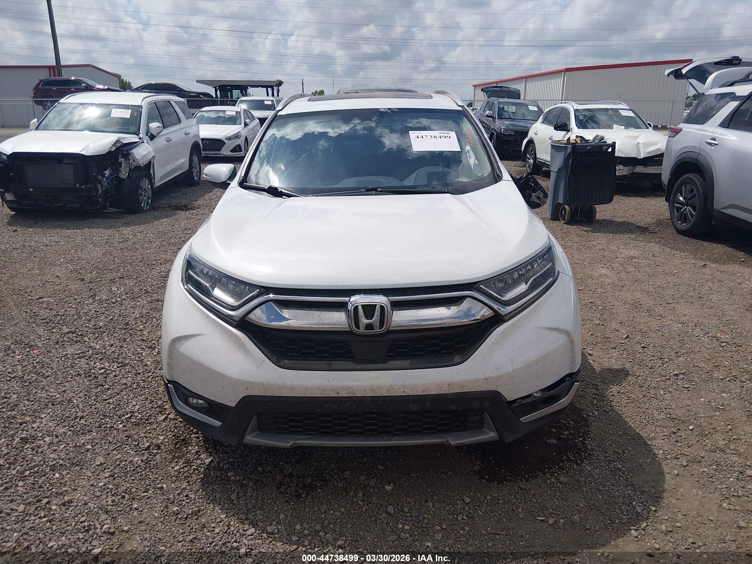 2019 Honda Cr-v Touring Белый vin: 7FARW1H99KE015118