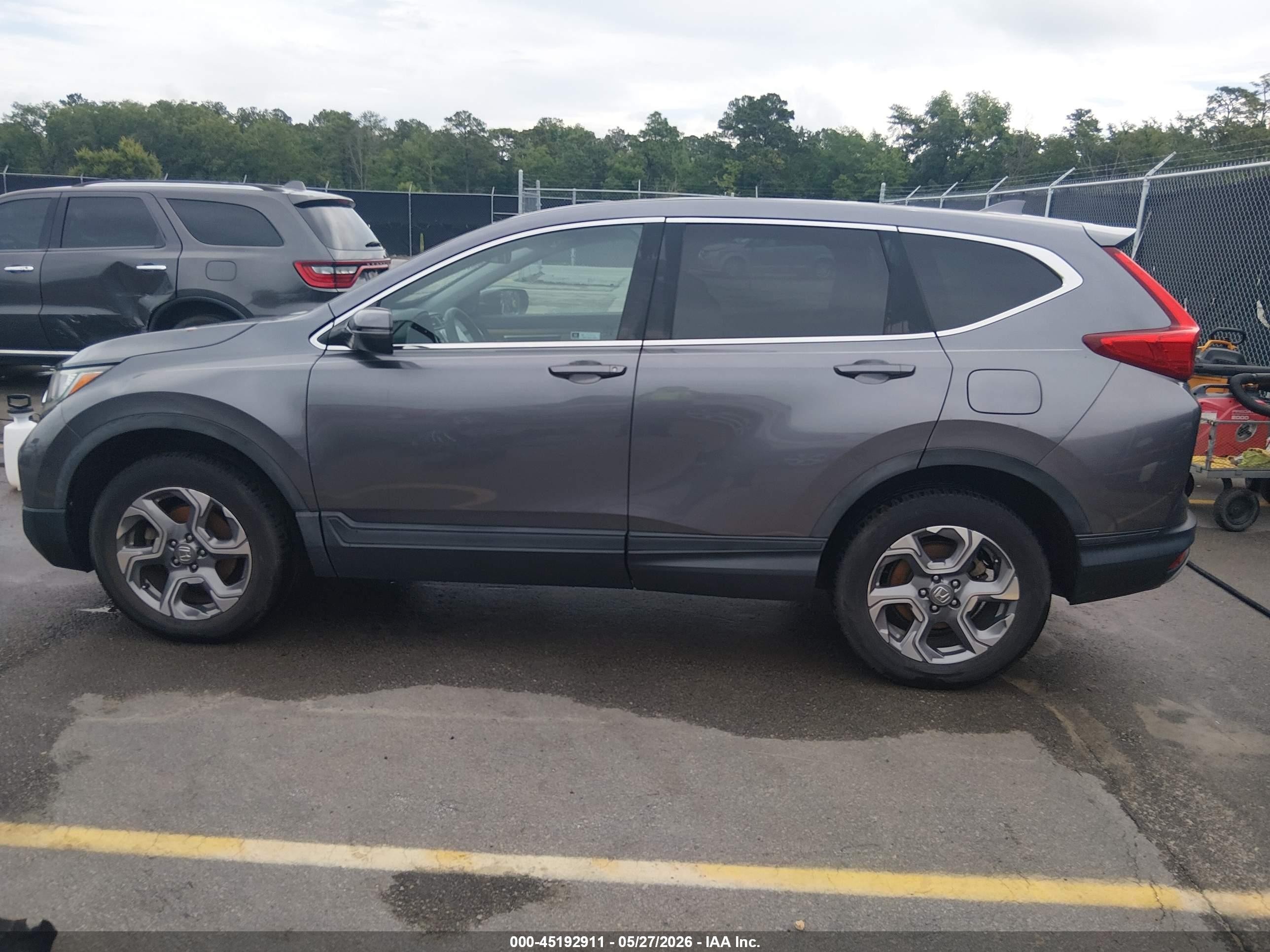 2018 Honda Cr-v Ex Gray vin: 7FARW2H51JE027684