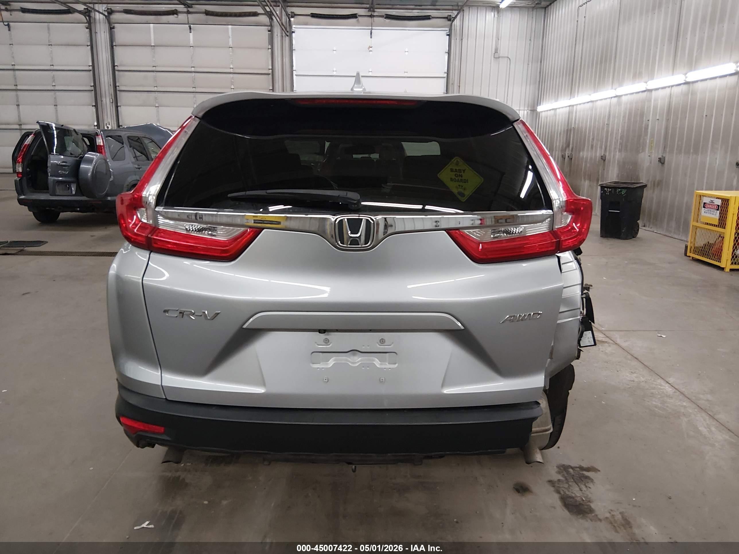 2019 Honda Cr-v Ex Silver vin: 7FARW2H55KE041881