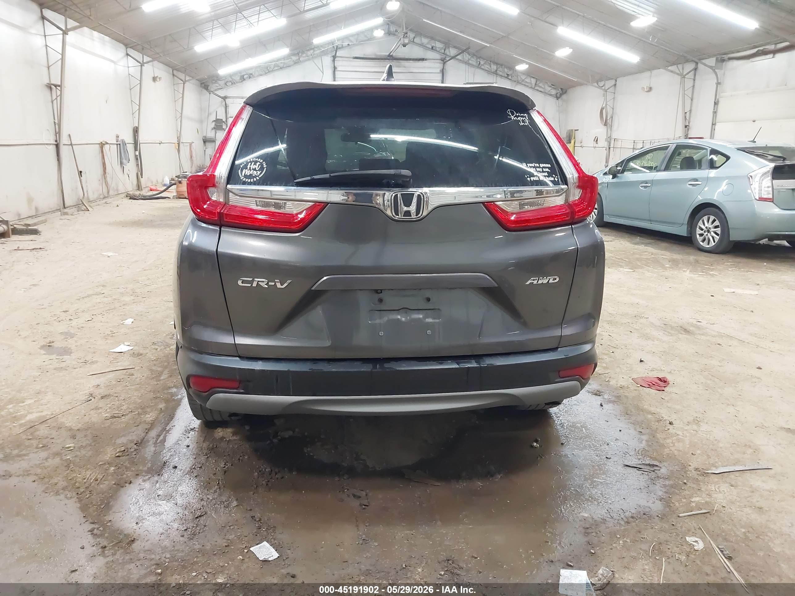 2018 Honda Cr-v Ex Gray vin: 7FARW2H5XJE046153