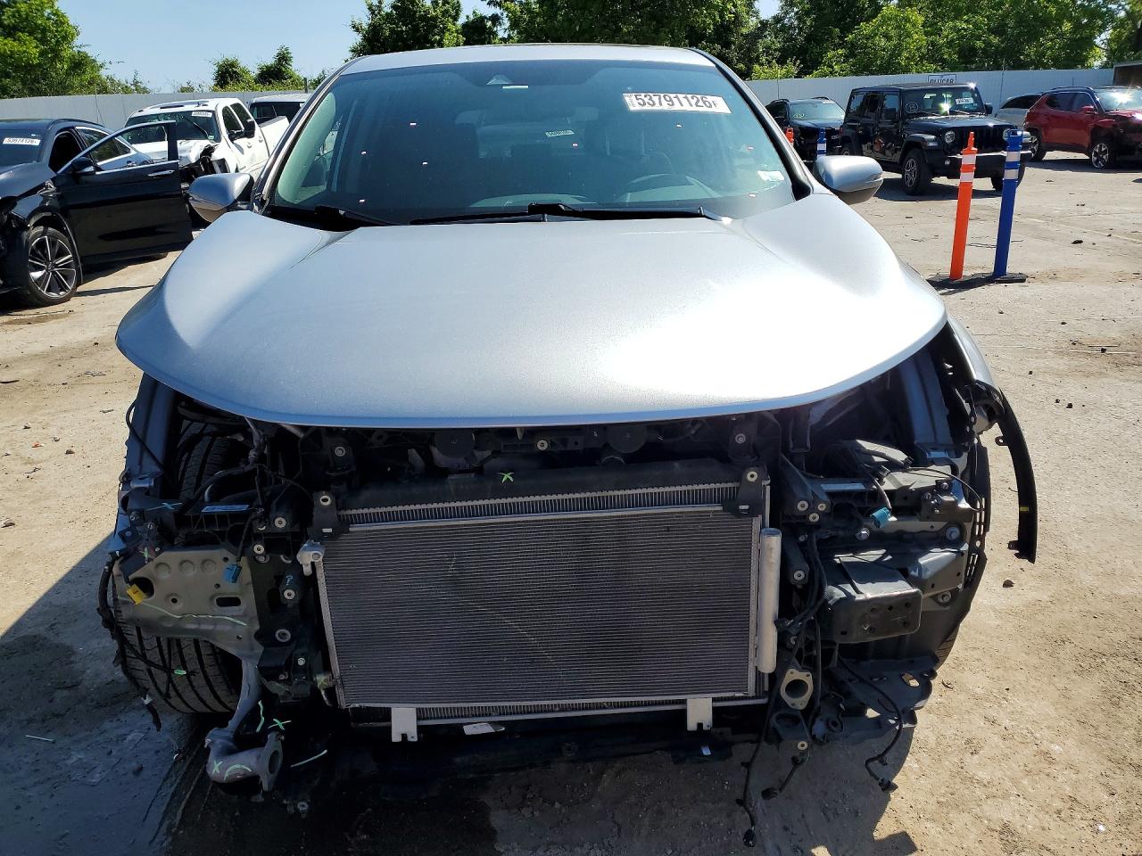 2018 Honda Crv Silver vin: 7FARW2H85JE073089
