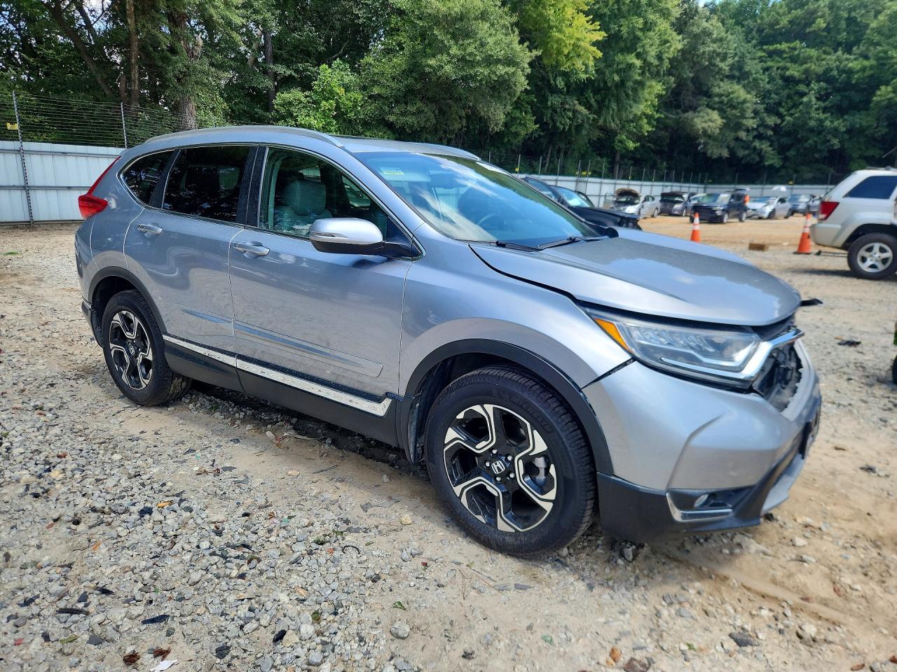 2018 Honda Cr-v Touring Silver vin: 7FARW2H94JE087123