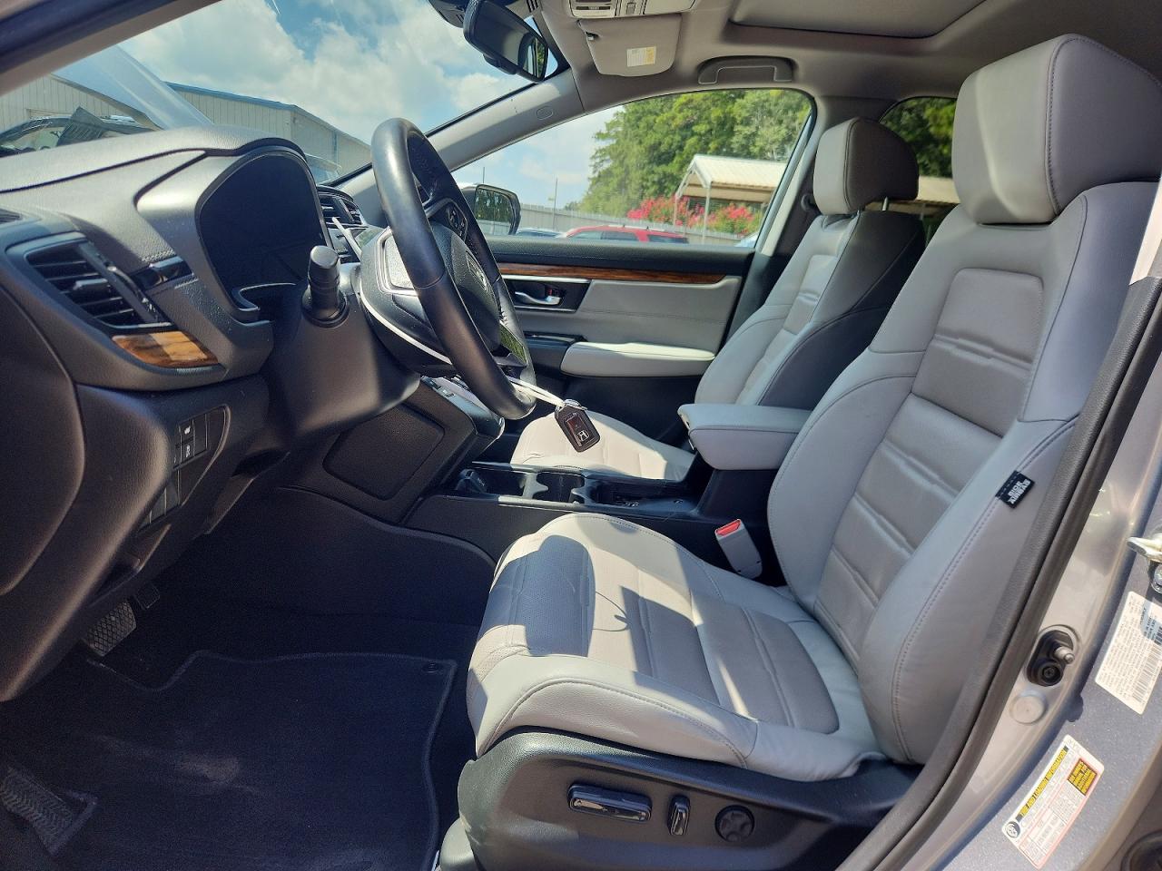 2018 Honda Cr-v Touring Silver vin: 7FARW2H94JE087123