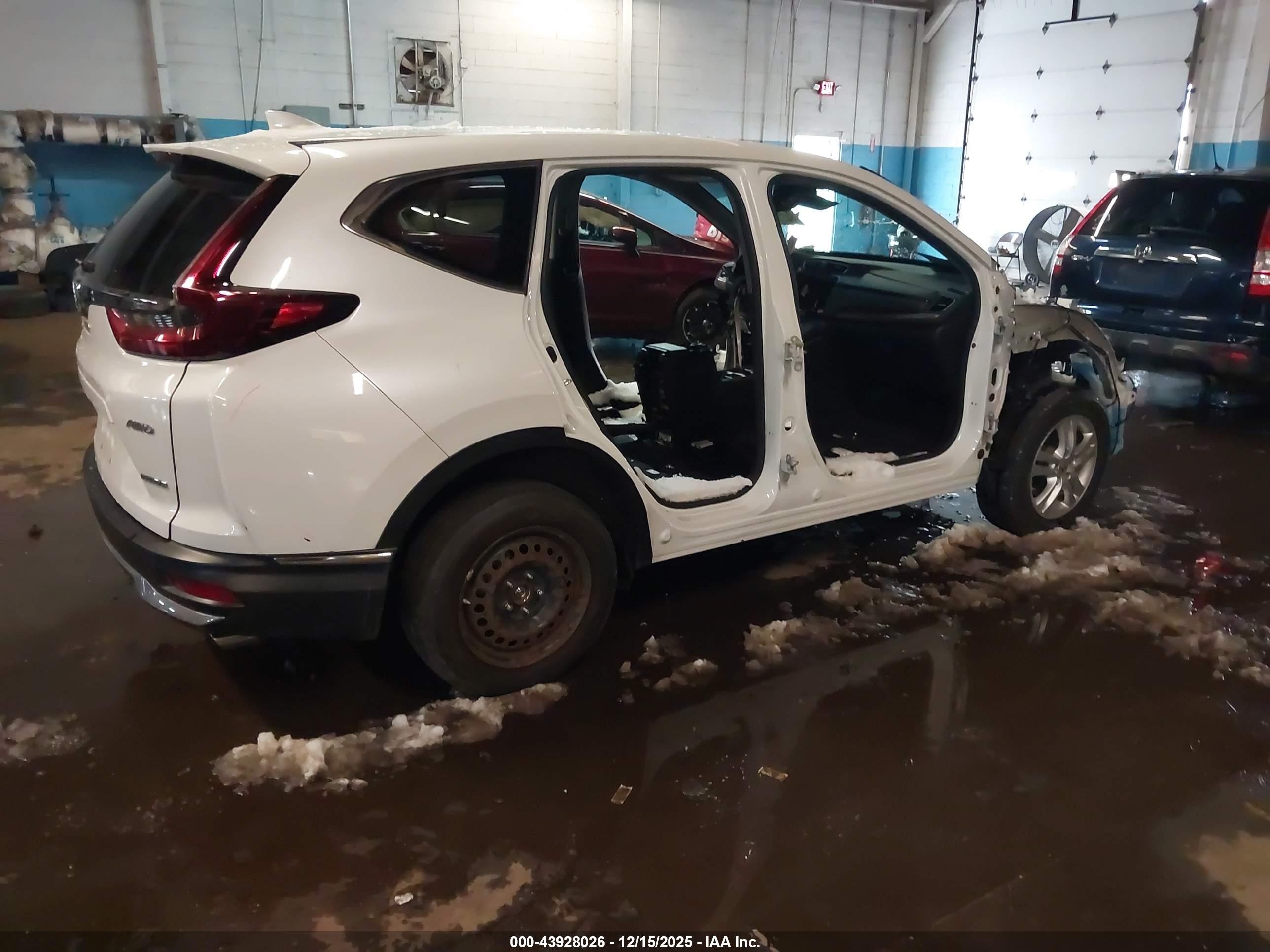2022 Honda Cr-v Awd Touring White vin: 7FARW2H99NE028560