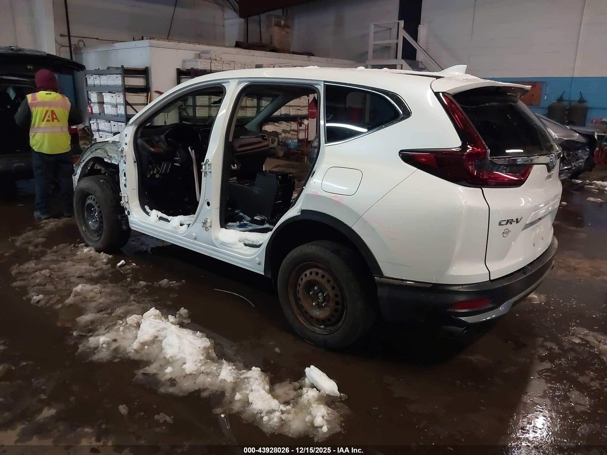 2022 Honda Cr-v Awd Touring White vin: 7FARW2H99NE028560