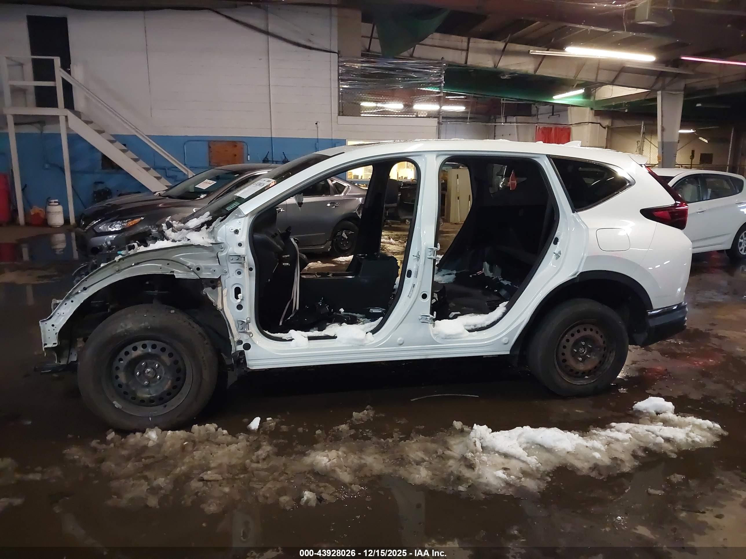 2022 Honda Cr-v Awd Touring White vin: 7FARW2H99NE028560