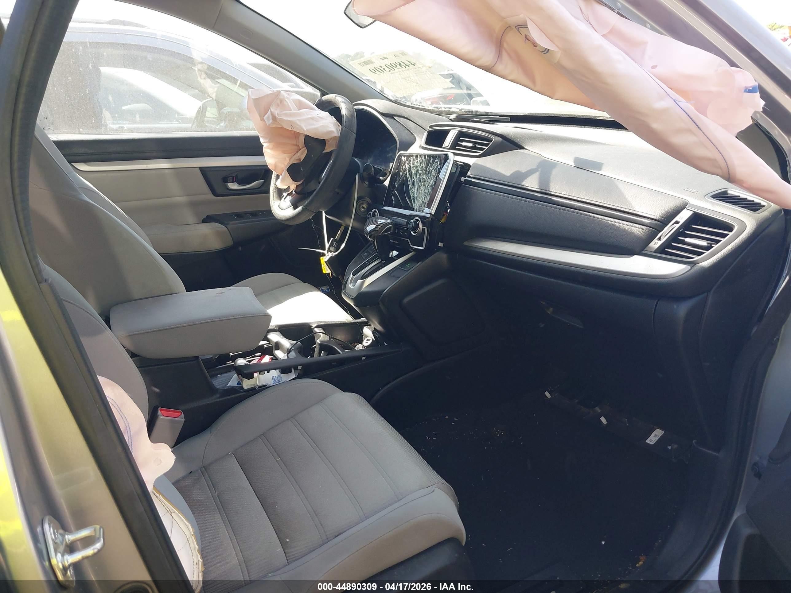 2017 Honda Cr-v Lx Silver vin: 7FARW5H30HE011907