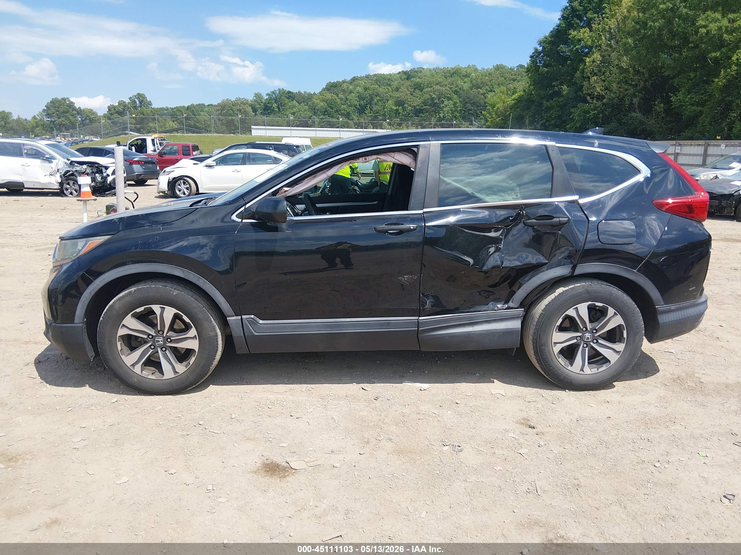 2017 Honda Cr-v Lx Black vin: 7FARW5H33HE002375