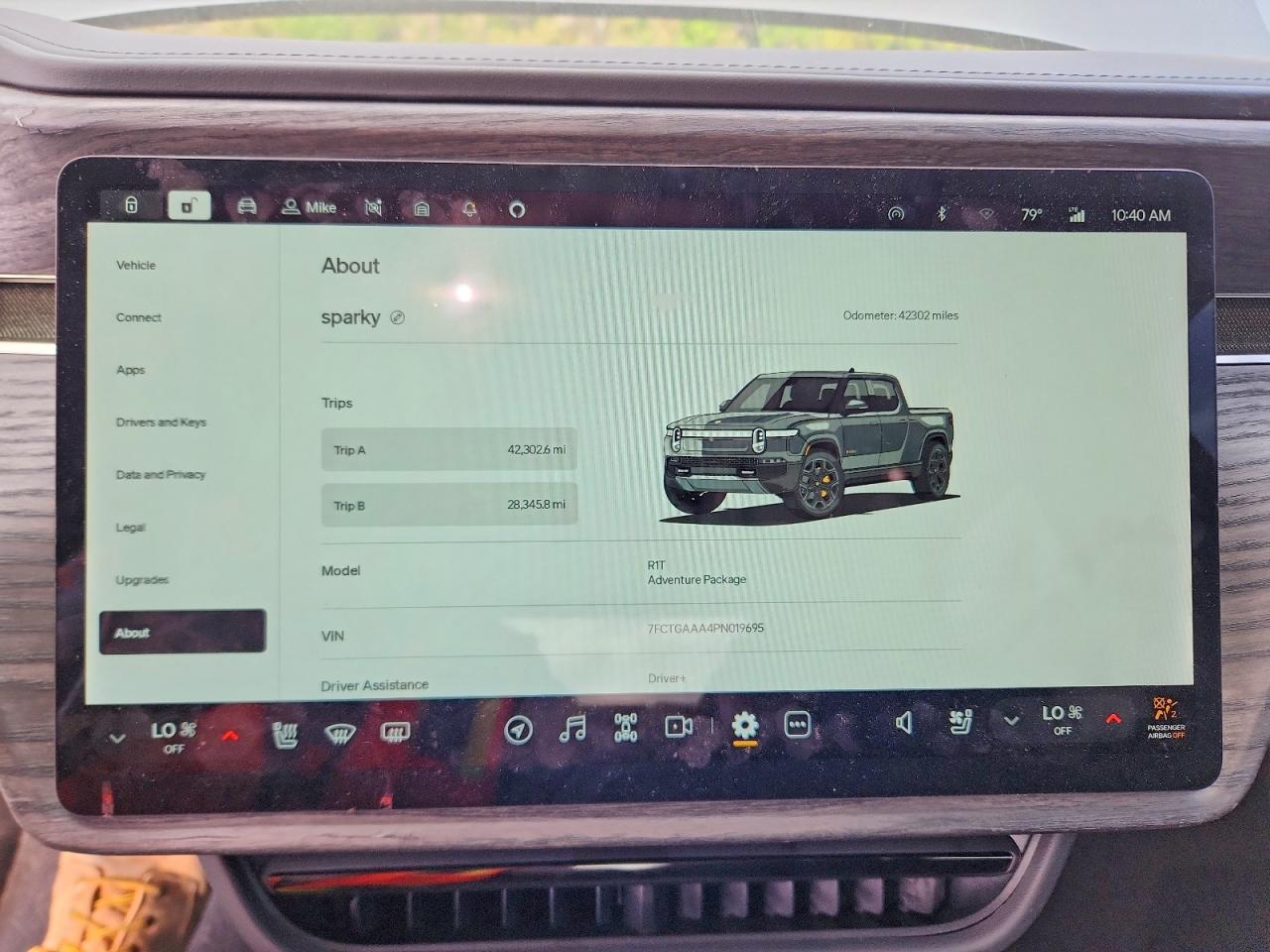 2023 Rivian R1t Adventure Gray vin: 7FCTGAAA4PN019695