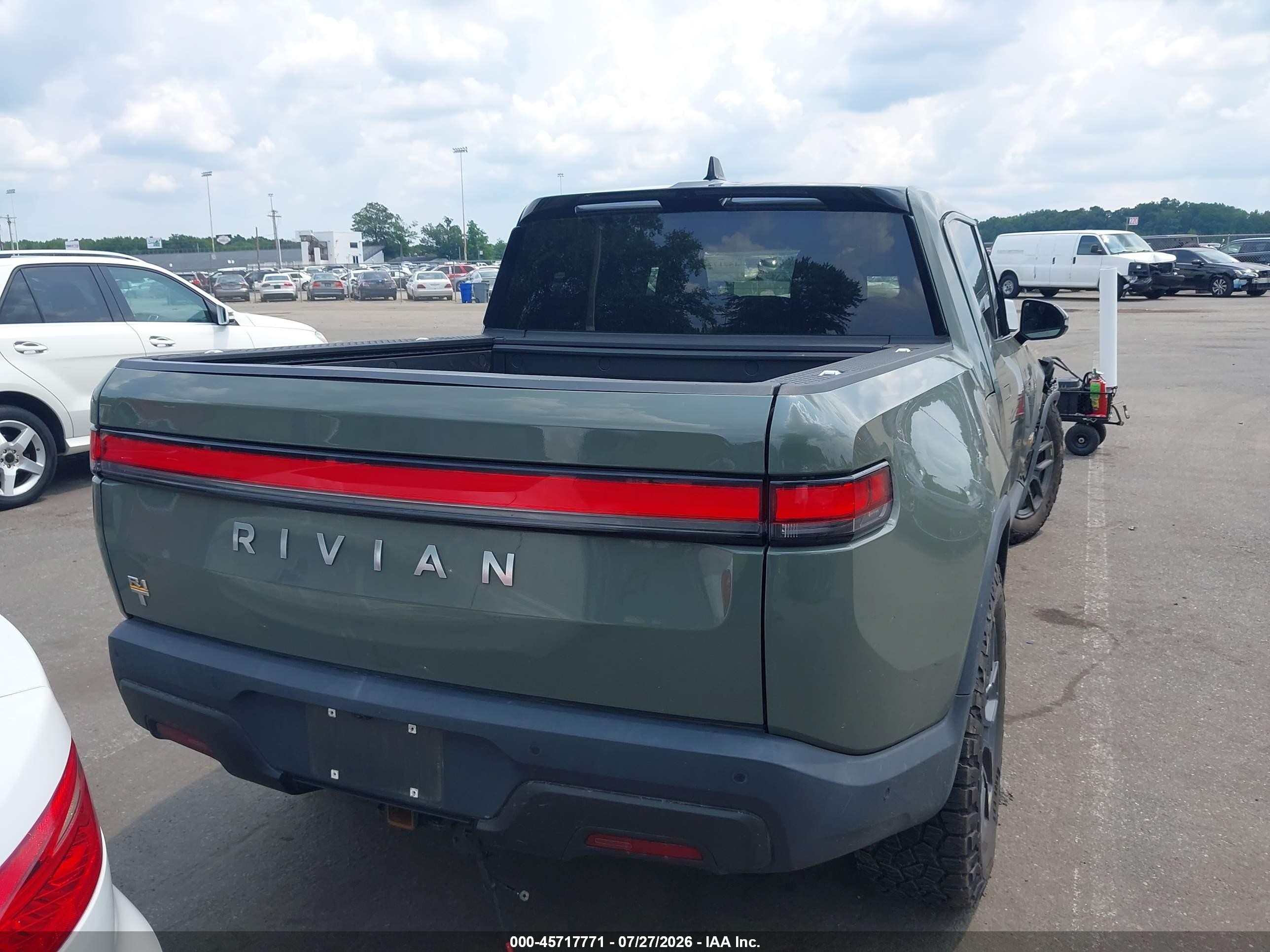 2022 Rivian R1t Launch Edition Green vin: 7FCTGAAL6NN002444