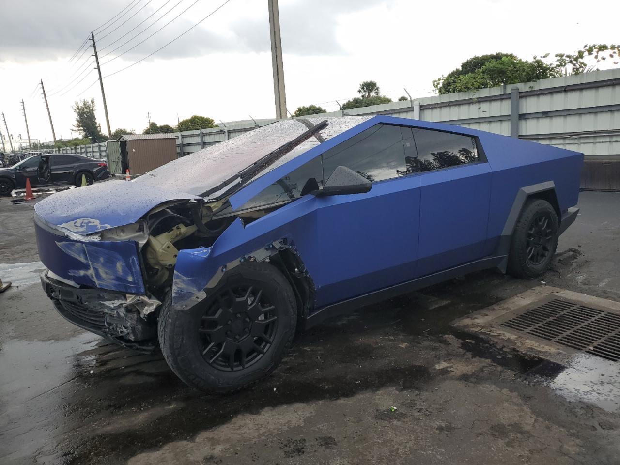 2024 Tesla Cybertruck Синий vin: 7G2CEHED4RA005011