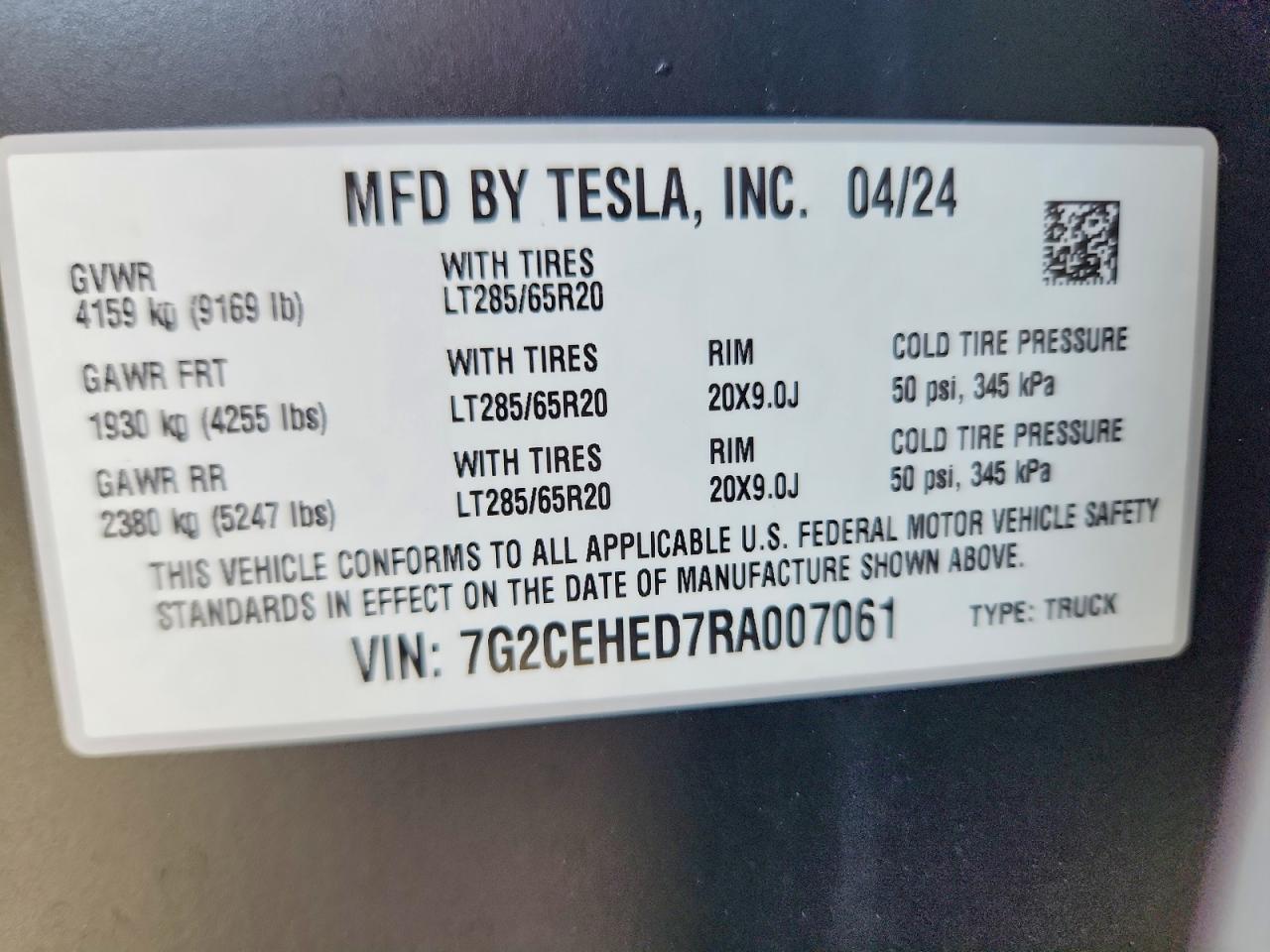 2024 Tesla Cybertruck Silver vin: 7G2CEHED7RA007061