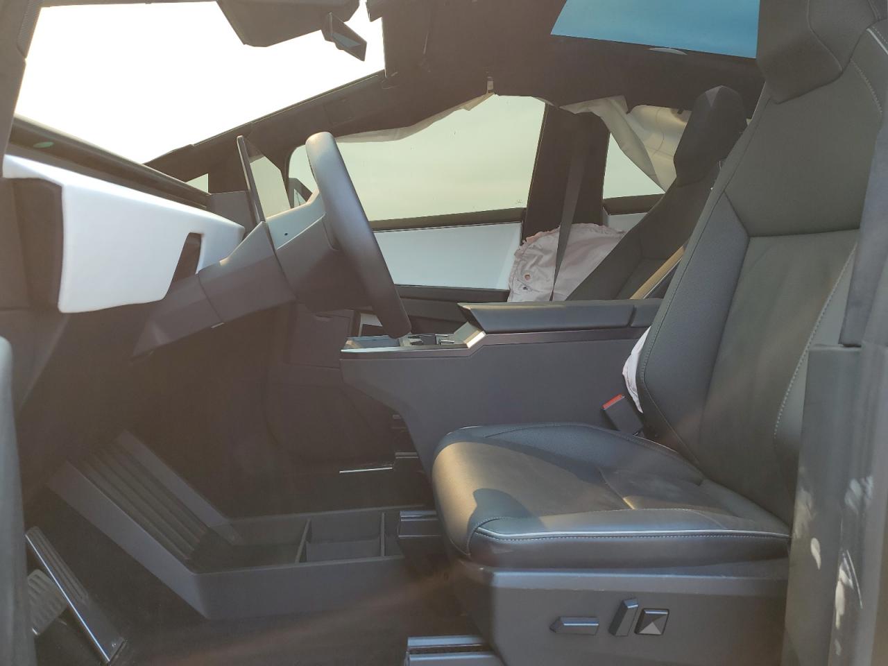 2024 Tesla Cybertruck Purple vin: 7G2CEHED8RA004055