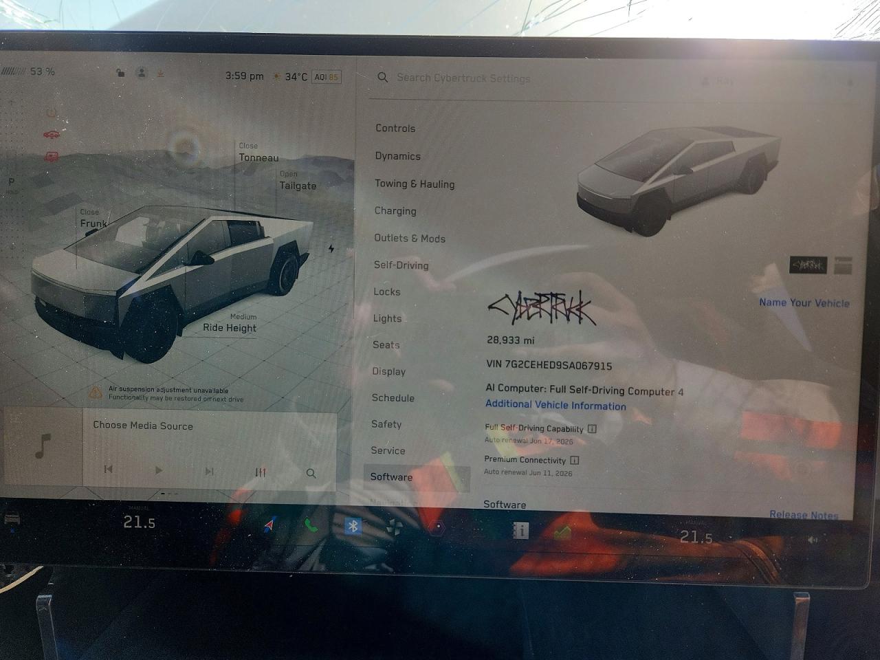 2025 Tesla Cybertruck Silver vin: 7G2CEHED9SA067915