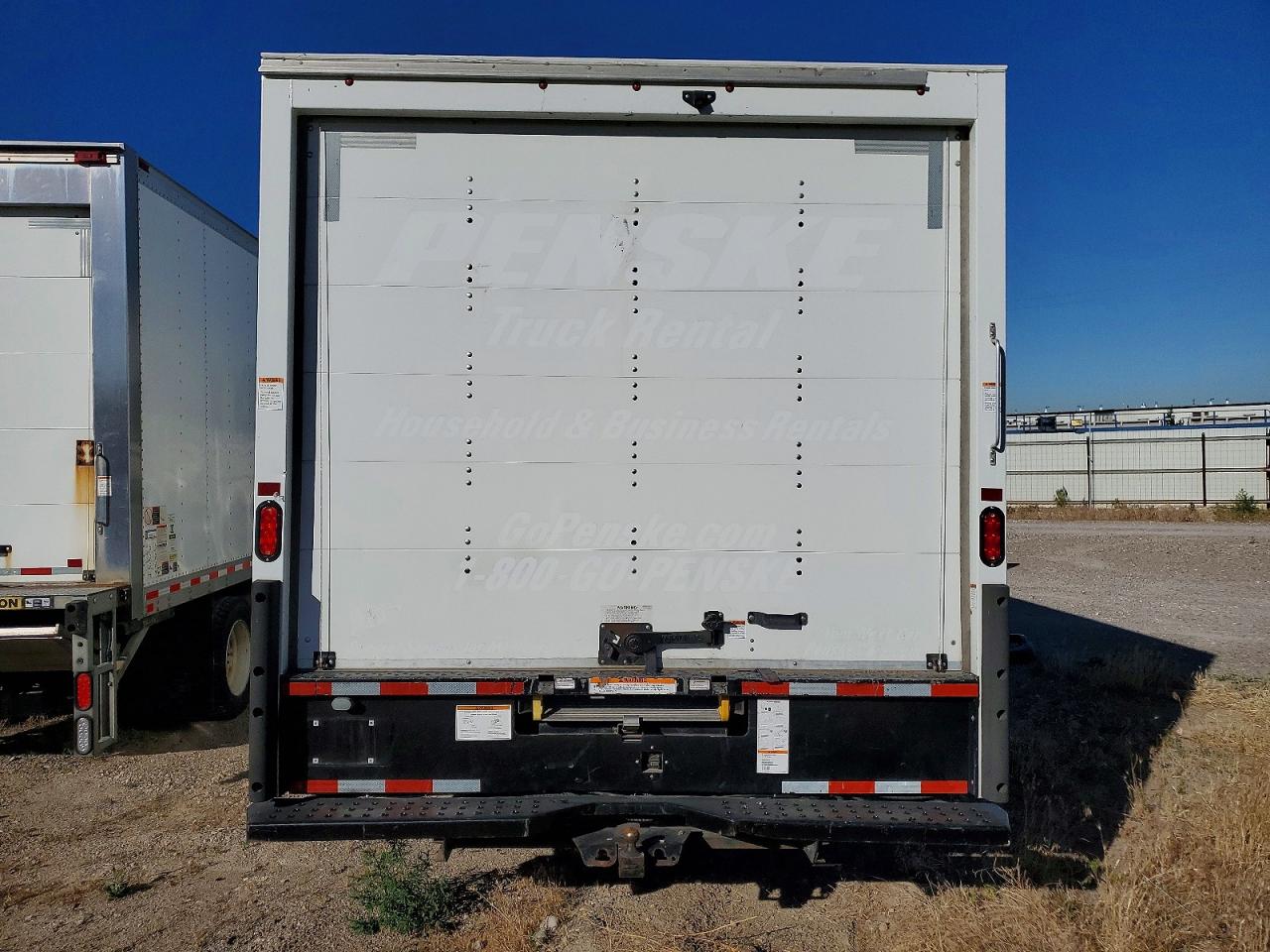 2022 Gmc Savana Box Truck White vin: 7GZ37TC70NN009538