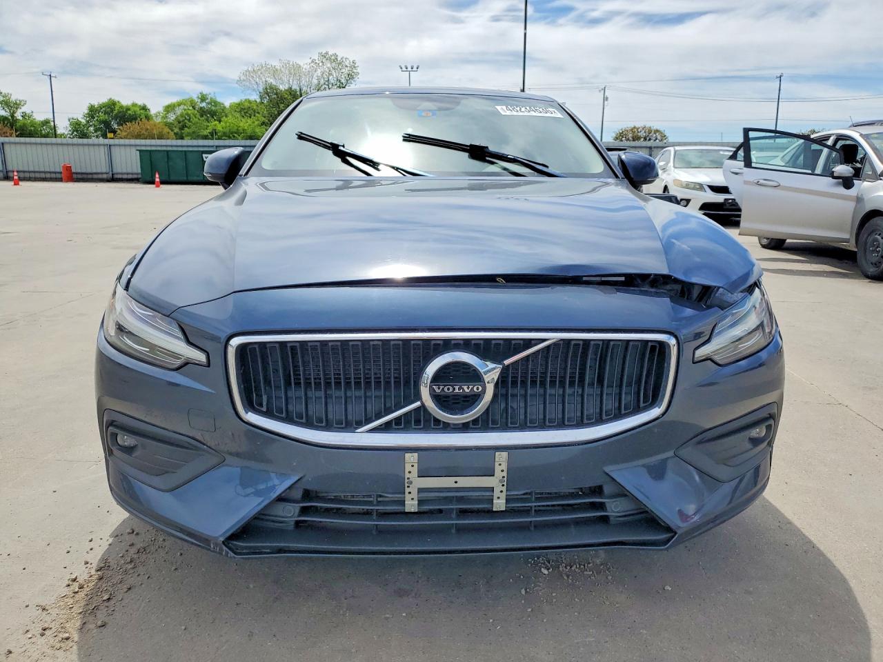 2021 Volvo S60 T5 Momentum Blue vin: 7JR102FK5MG096795