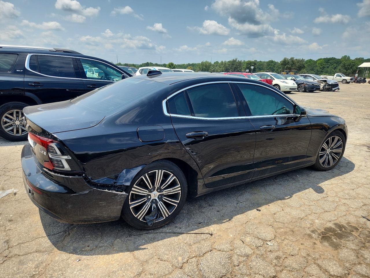 2019 Volvo S60 T6 Inscription Черный vin: 7JRA22TL5KG016514