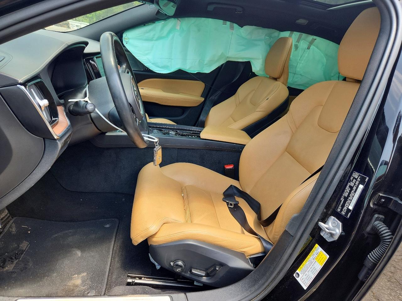 2019 Volvo S60 T6 Inscription Черный vin: 7JRA22TL5KG016514