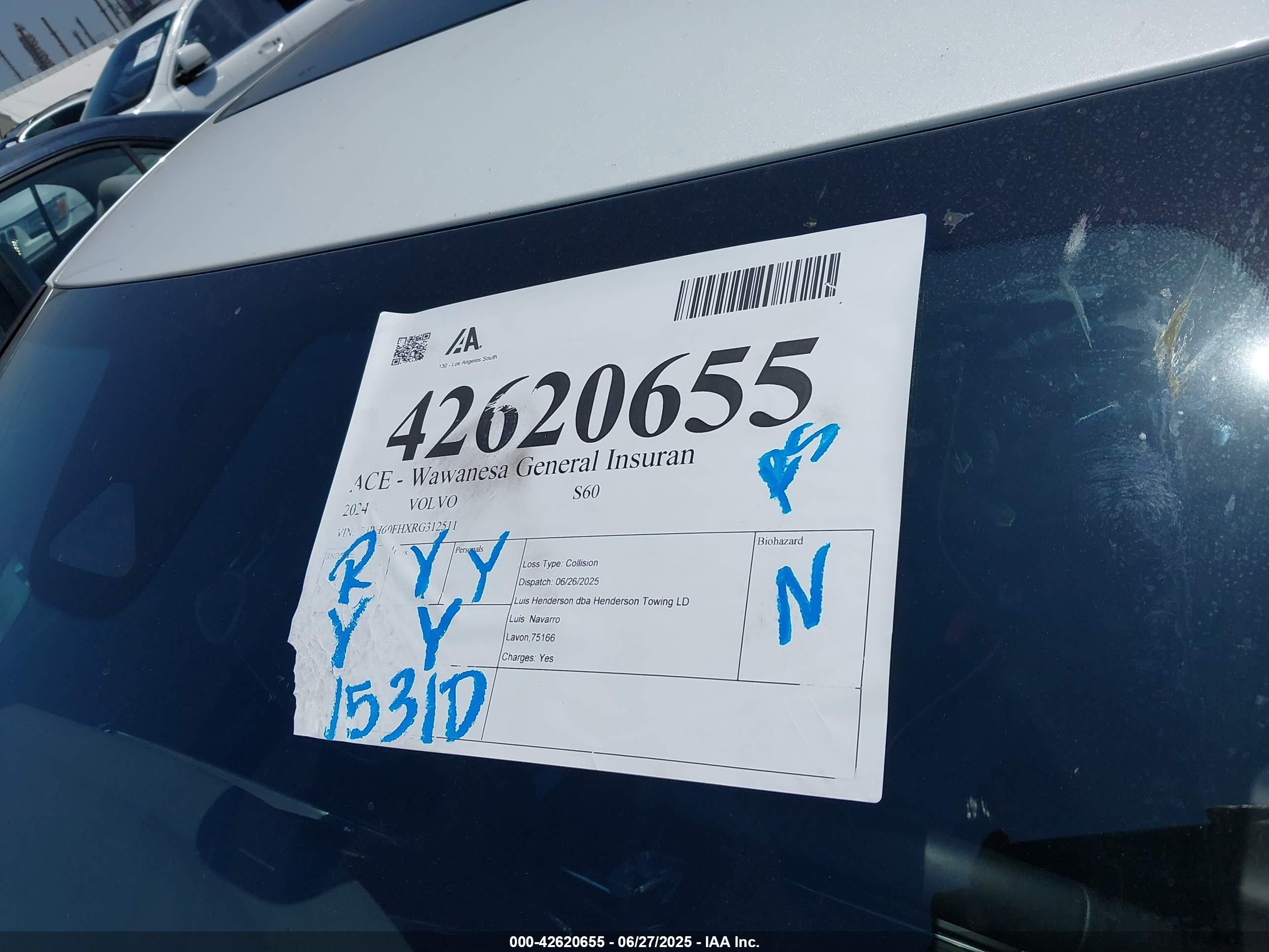 2024 Volvo S60 Recharge Plug-in Hybrid T8 Plus Black Edition White vin: 7JRH60FHXRG312511
