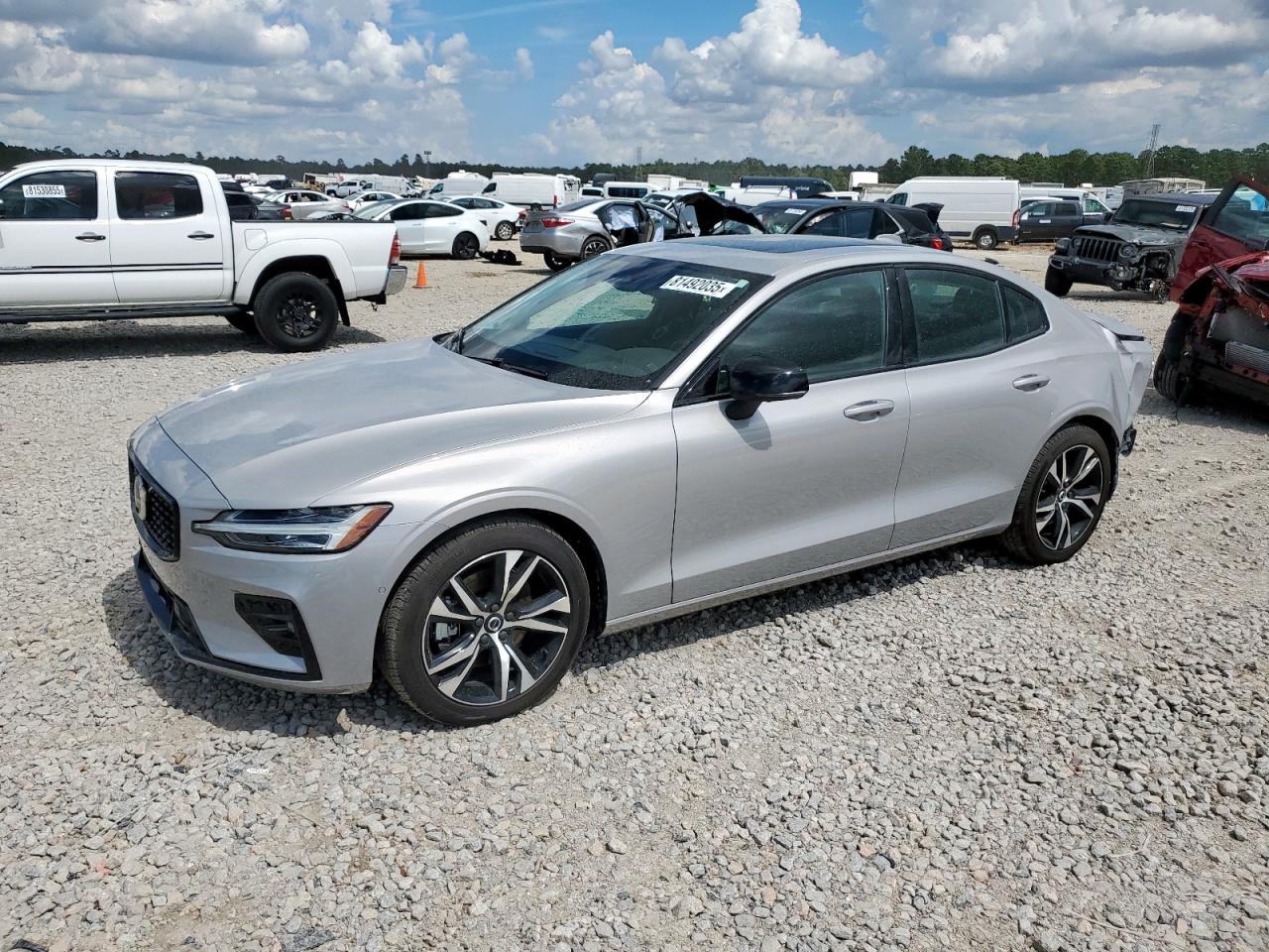 7JRL12FC2SG367288