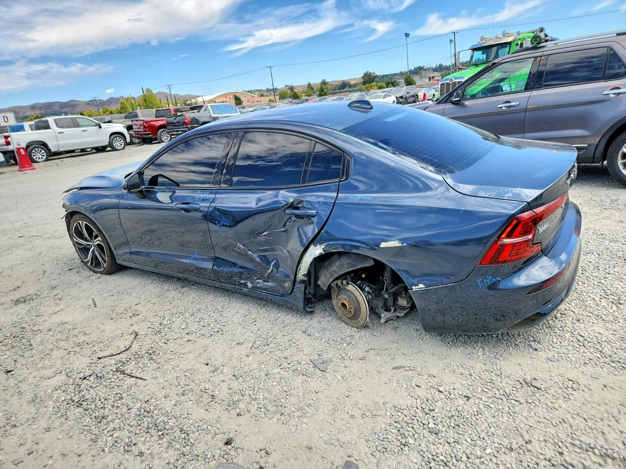 2024 Volvo S60 Plus Blue vin: 7JRL12FL4RG285637