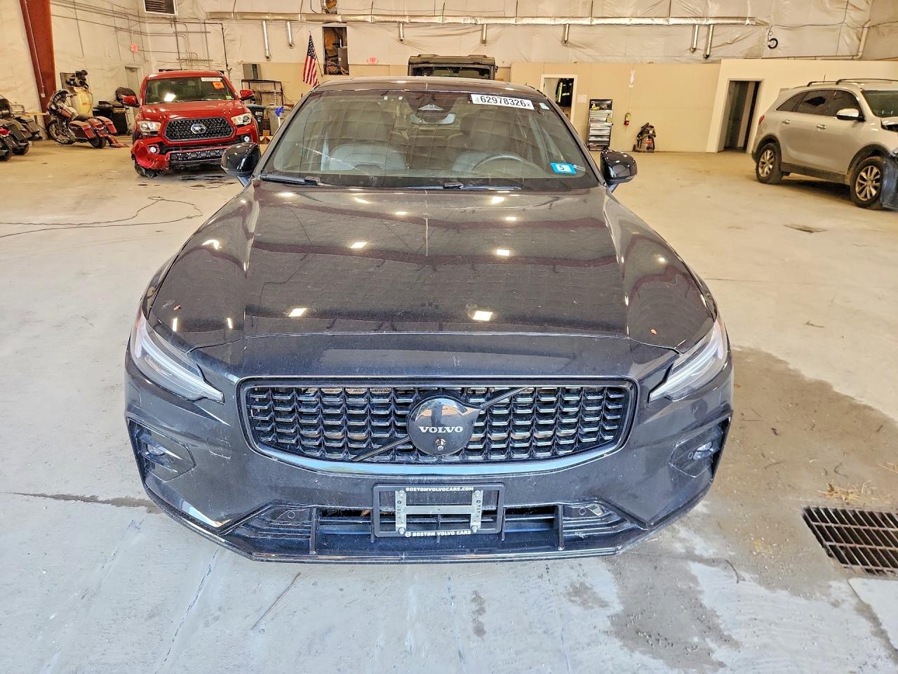 2024 Volvo S60 Plus Black vin: 7JRL12TH5RG294041