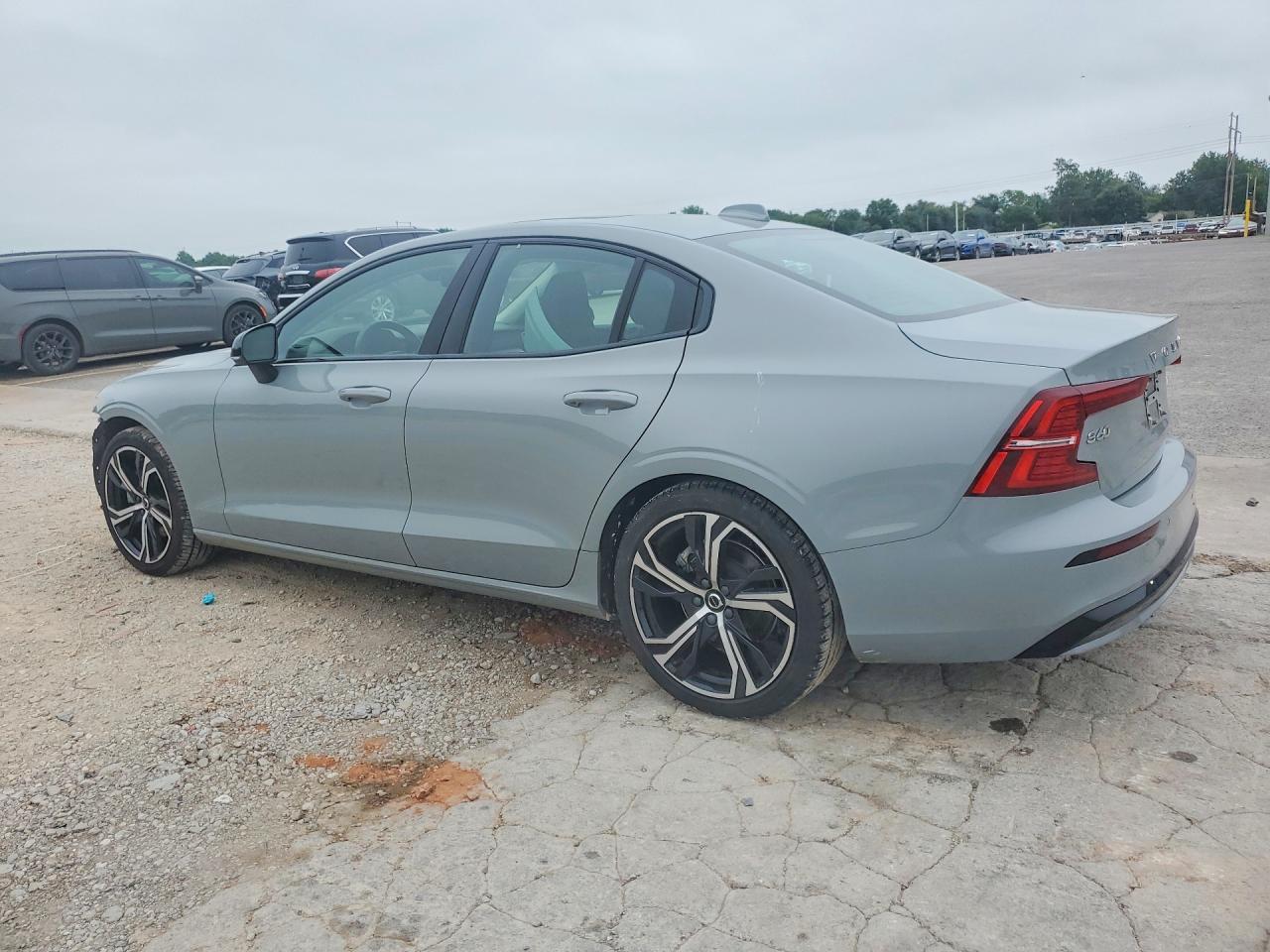 2024 Volvo S60 Core Silver vin: 7JRL12TK5RG297307