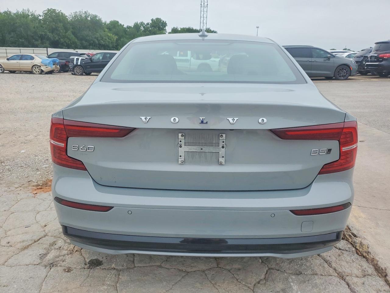 2024 Volvo S60 Core Silver vin: 7JRL12TK5RG297307
