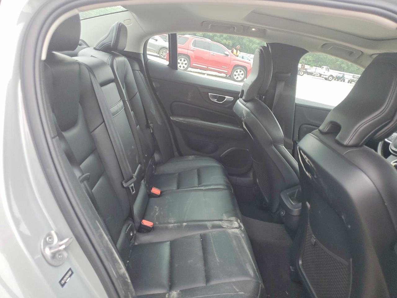 2024 Volvo S60 Core Silver vin: 7JRL12TK5RG297307
