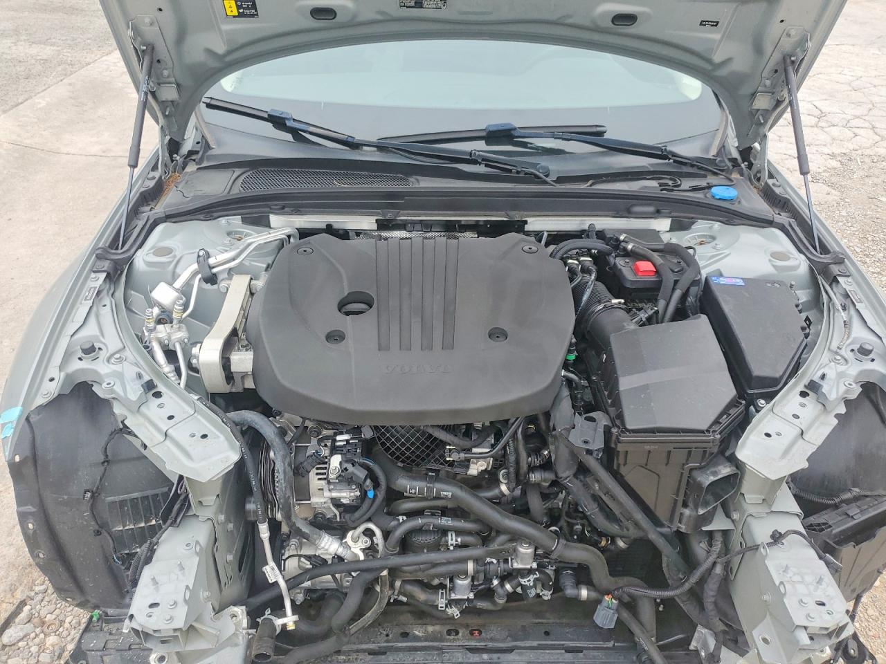 2024 Volvo S60 Core Silver vin: 7JRL12TK5RG297307