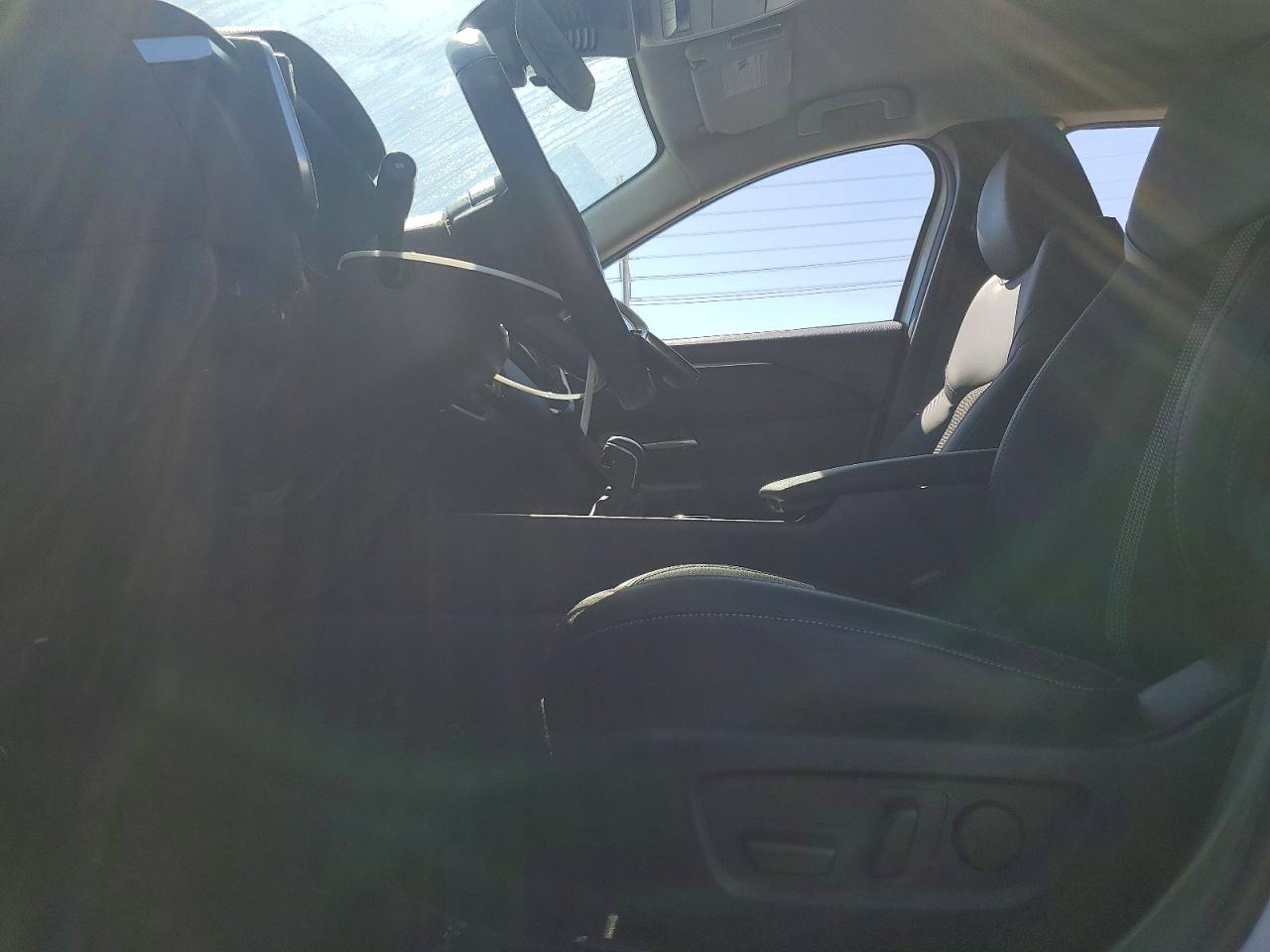 2025 Mazda Cx-50 Preferred Белый vin: 7MMVAABW8SN128132