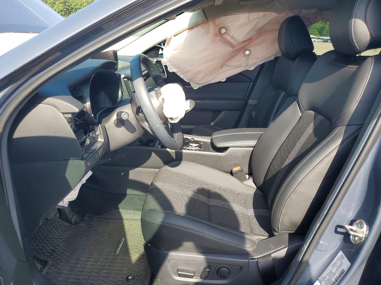 2025 Mazda Cx-50 Preferred Gray vin: 7MMVAABWXSN102423