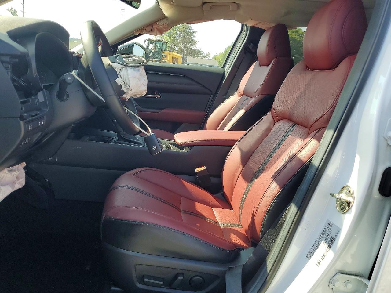2025 Mazda Cx-50 Premium Plus Белый vin: 7MMVAAEW6SN118792