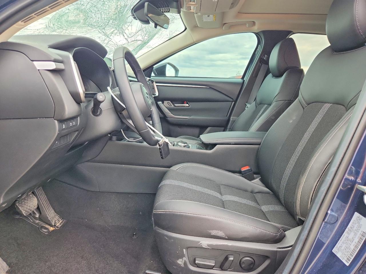 2026 Mazda Cx-50 Preferred Blue vin: 7MMVABBL0TN458375