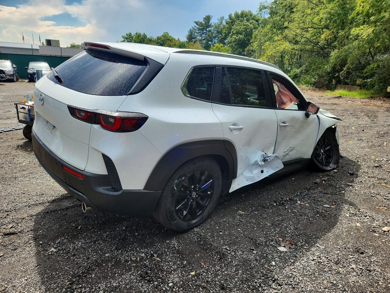 2026 Mazda Cx-50 Preferred White vin: 7MMVABBL1TN473385