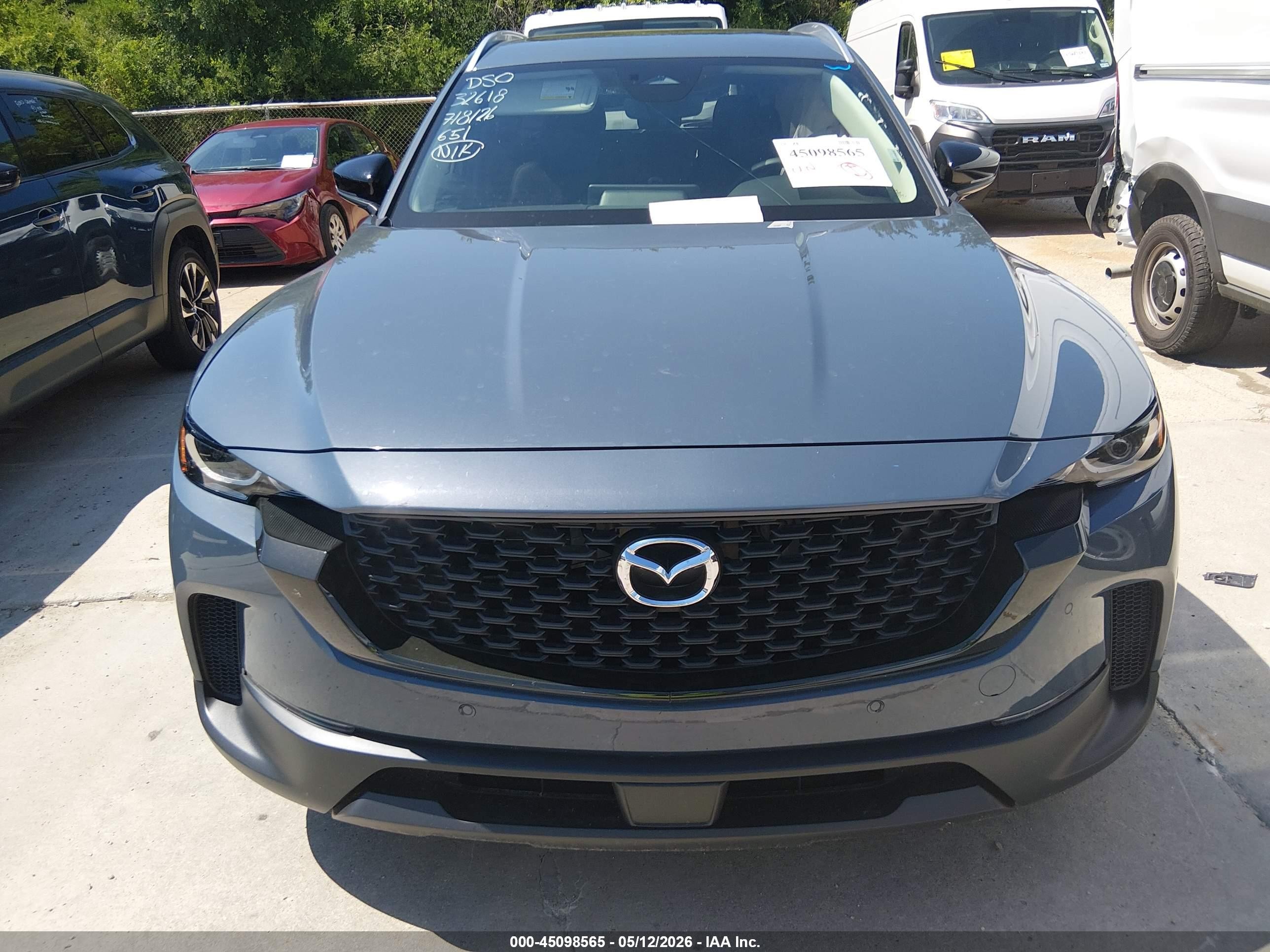 2026 Mazda Cx-50 2.5 S Preferred Gray vin: 7MMVABBL9TN462019