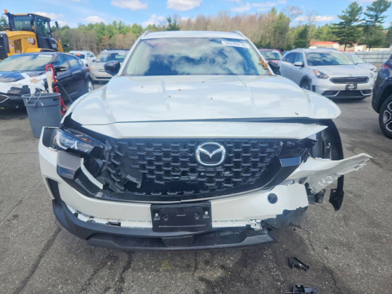 2024 Mazda Cx-50 Preferred White vin: 7MMVABBMXRN193384