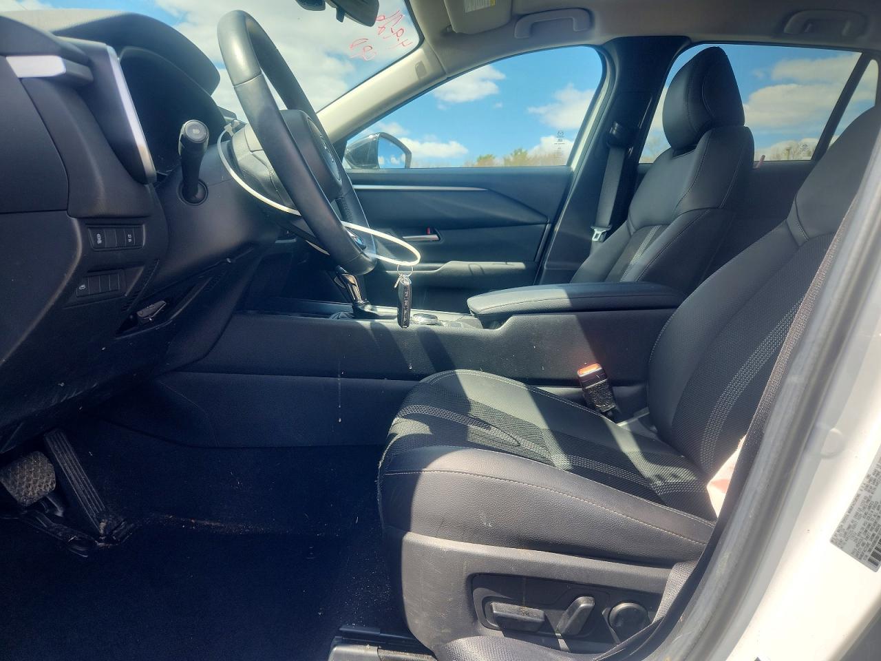 2024 Mazda Cx-50 Preferred White vin: 7MMVABBMXRN193384