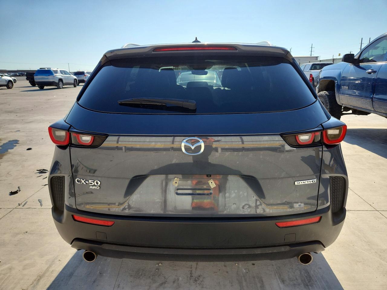 2024 Mazda Cx-50 Premium Blue vin: 7MMVABDM0RN194511