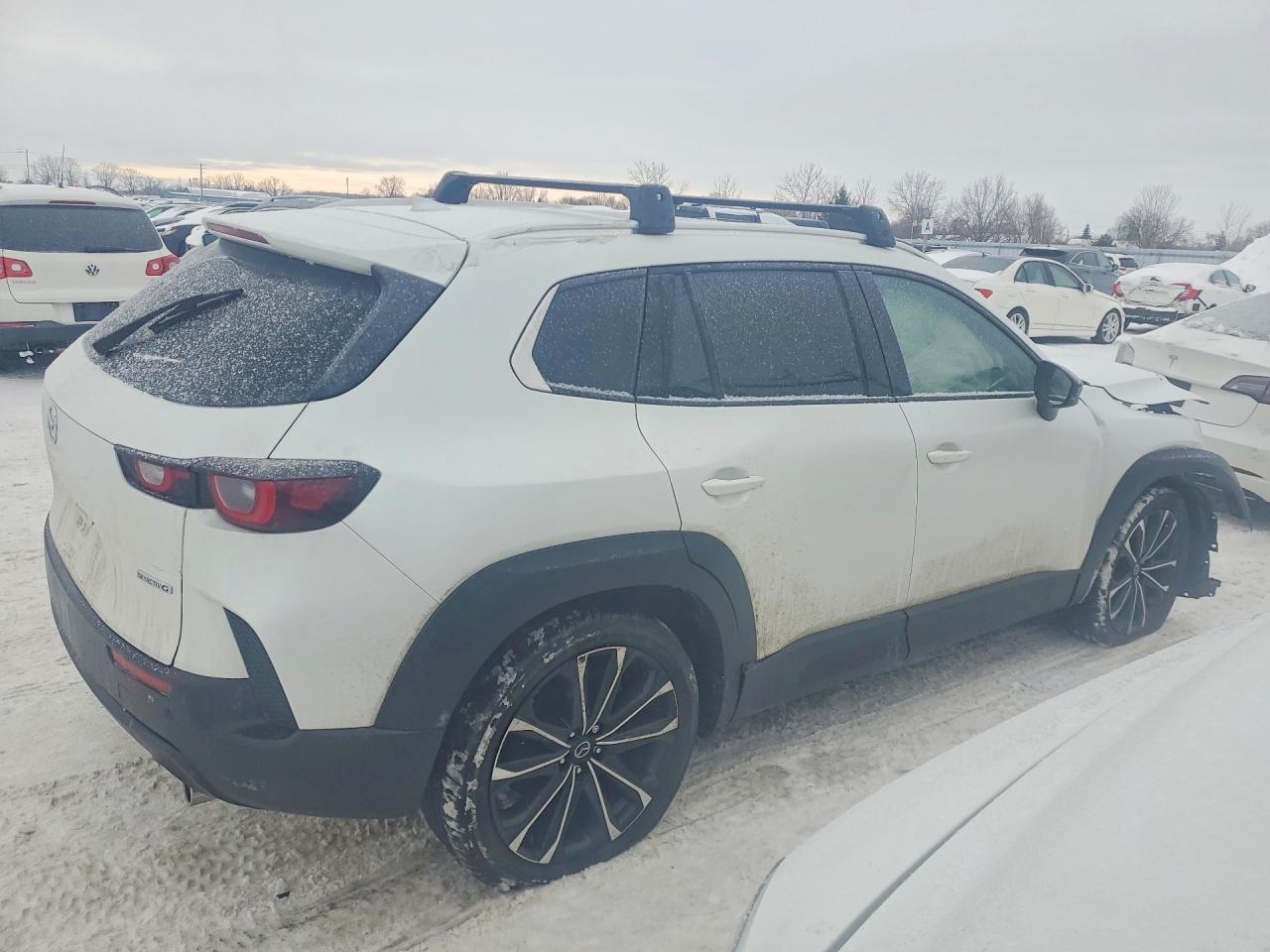 2024 Mazda Cx-50 Premium White vin: 7MMVABDMXRN215865
