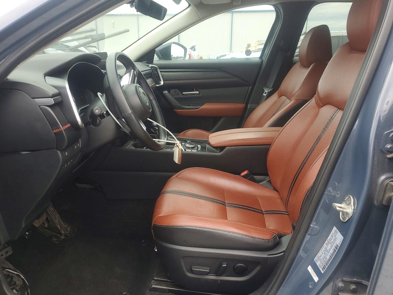 2023 Mazda Cx-50 Premium Gray vin: 7MMVABDY8PN104375