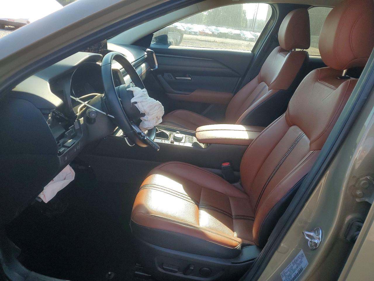 2023 Mazda Cx-50 Base Tan vin: 7MMVABXY5PN137913