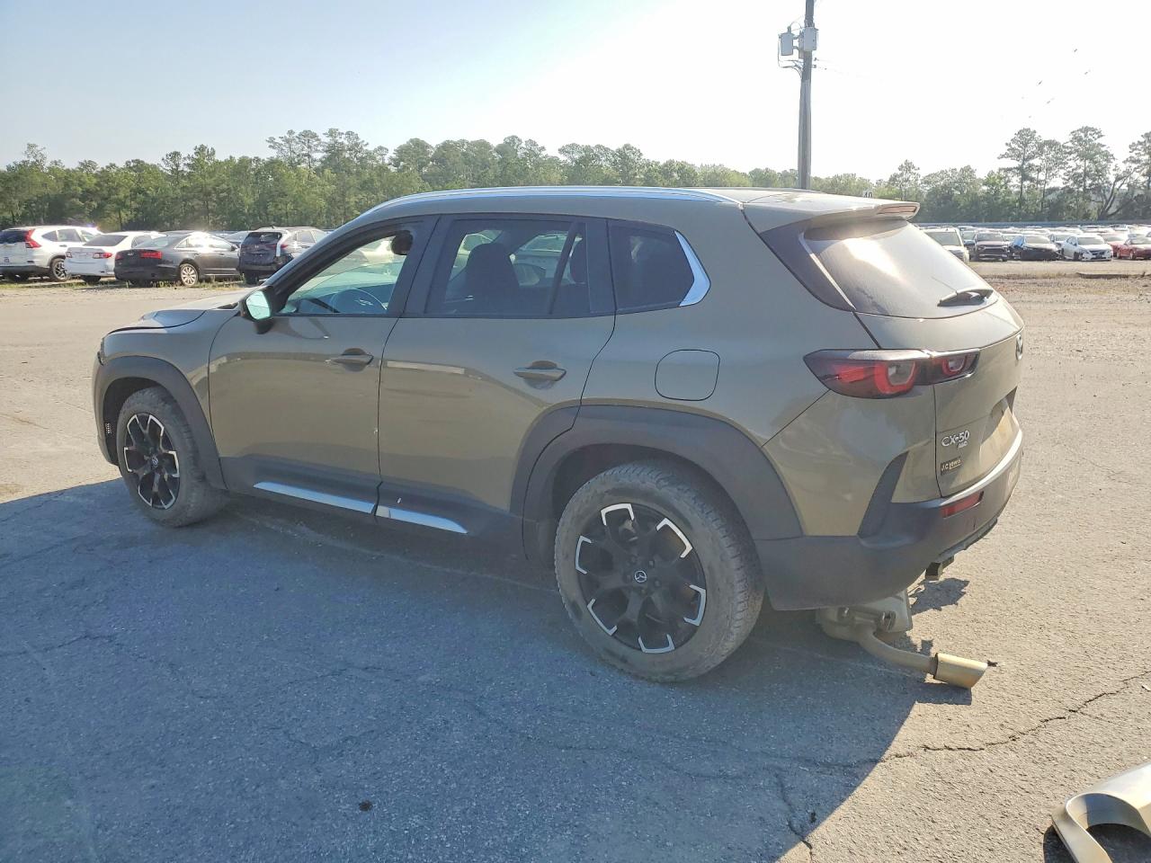 2023 Mazda Cx-50 Base Tan vin: 7MMVABXY5PN137913