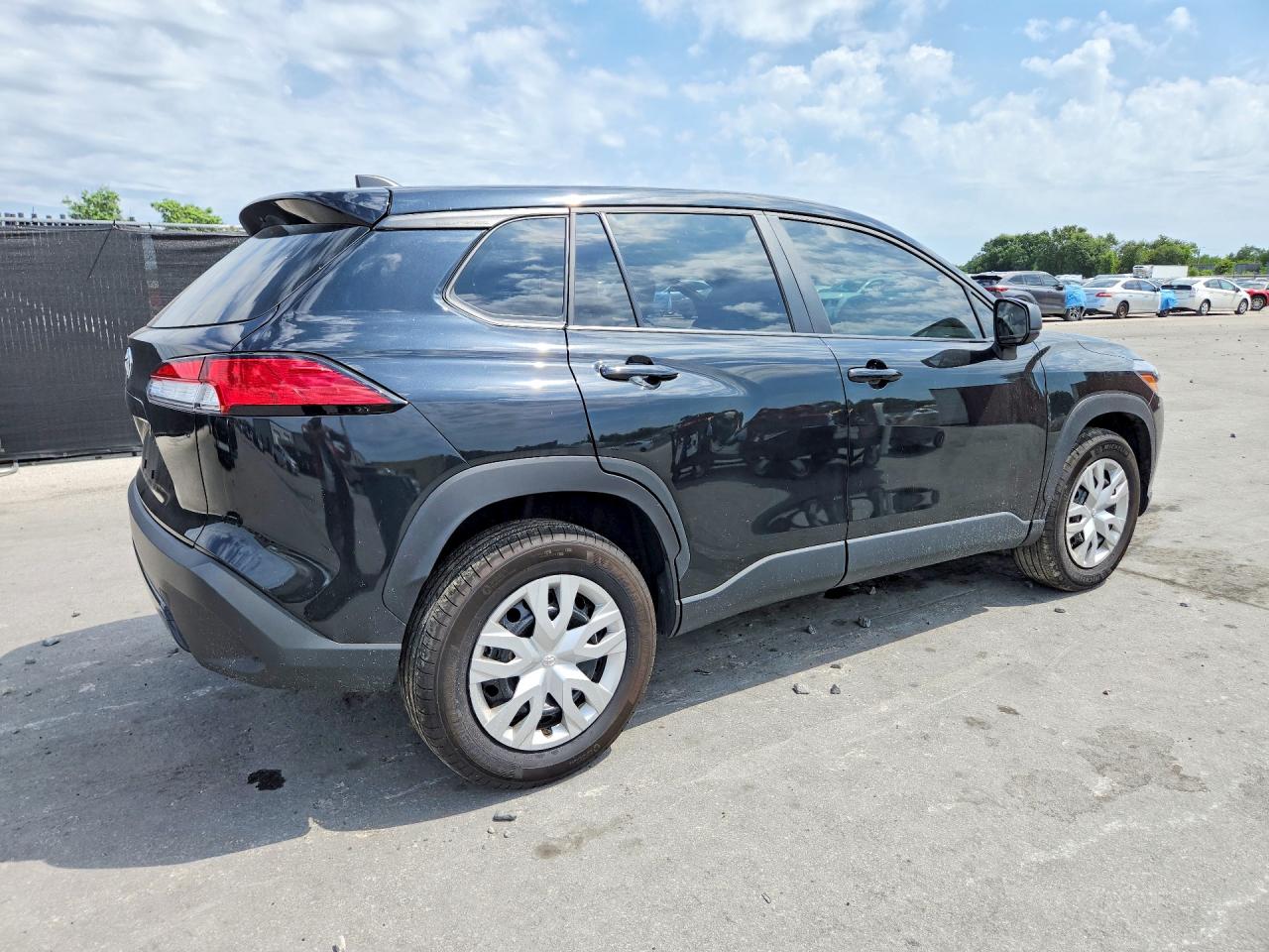 2025 Toyota Corolla Cross L Black vin: 7MUAAAAG0SV147170
