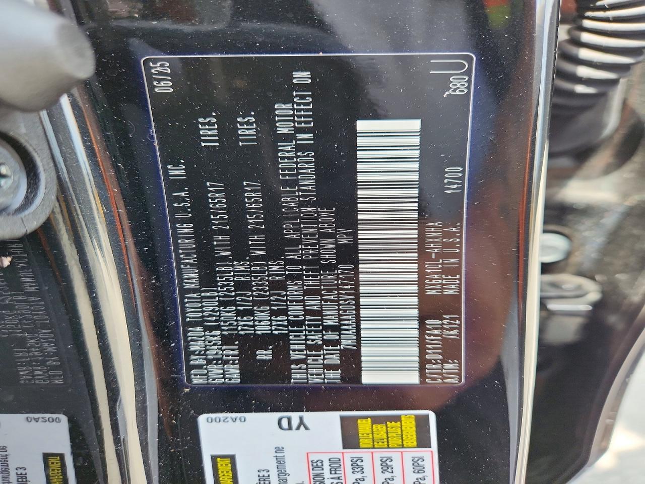 2025 Toyota Corolla Cross L Black vin: 7MUAAAAG0SV147170