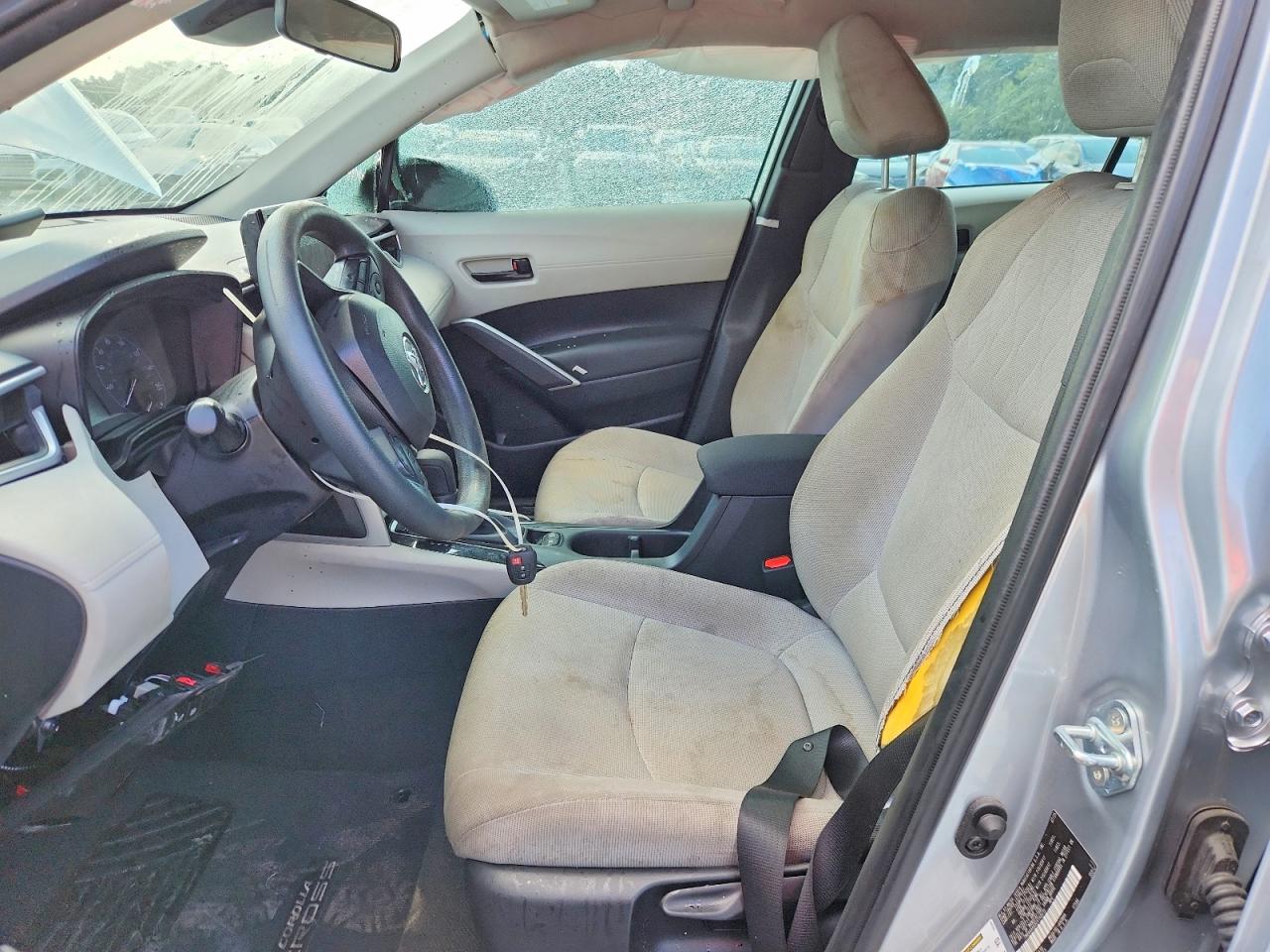 2025 Toyota Corolla Cross L Gray vin: 7MUAAAAG9SV148415