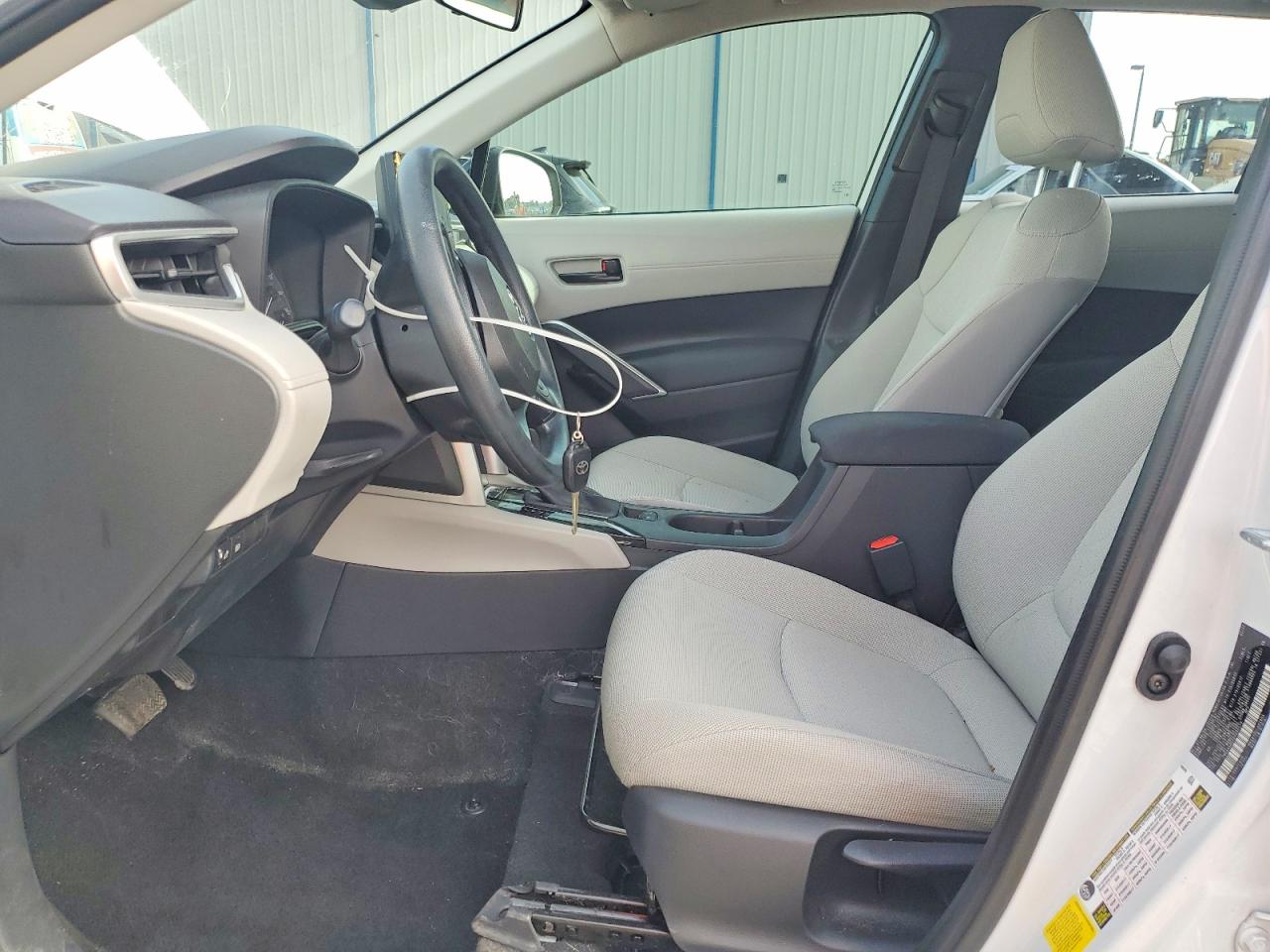 2024 Toyota Corolla Cross L White vin: 7MUAAAAGXRV085528