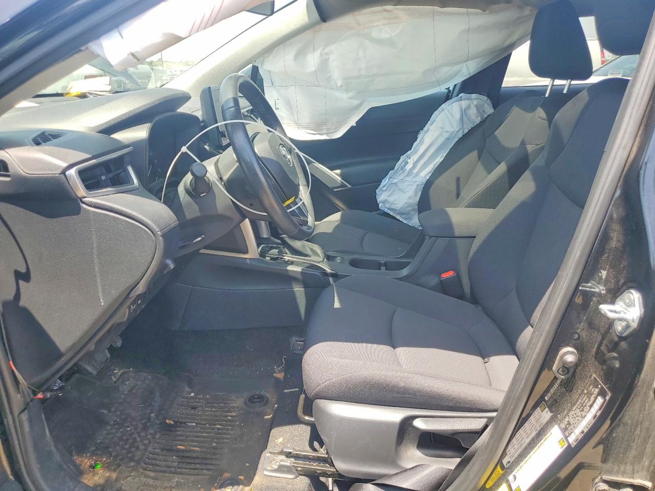 2024 Toyota Corolla Cross Le Black vin: 7MUBAABG9RV080548
