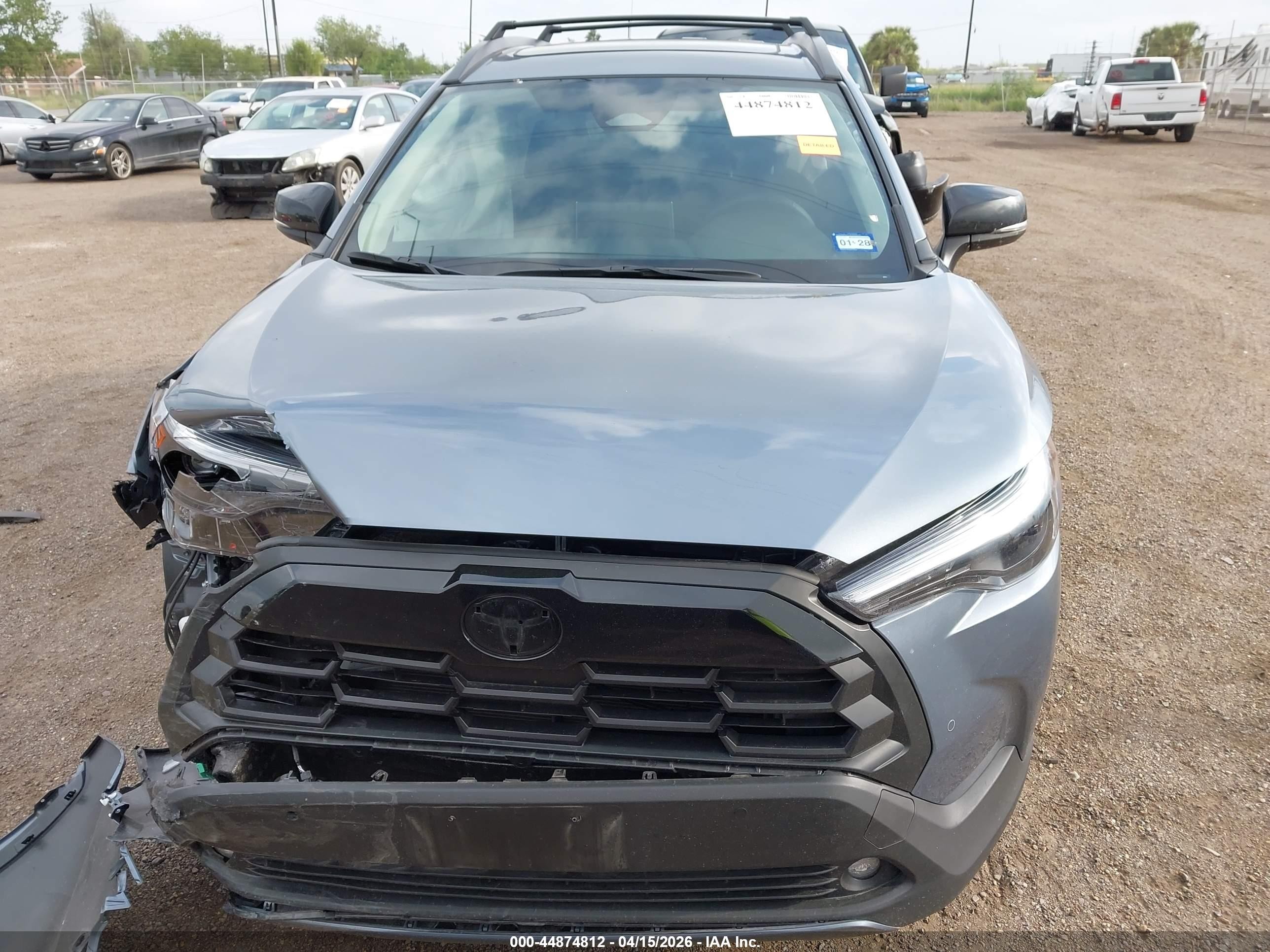 2026 Toyota Corolla Cross Xle Синий vin: 7MUDAAAG9TV167836