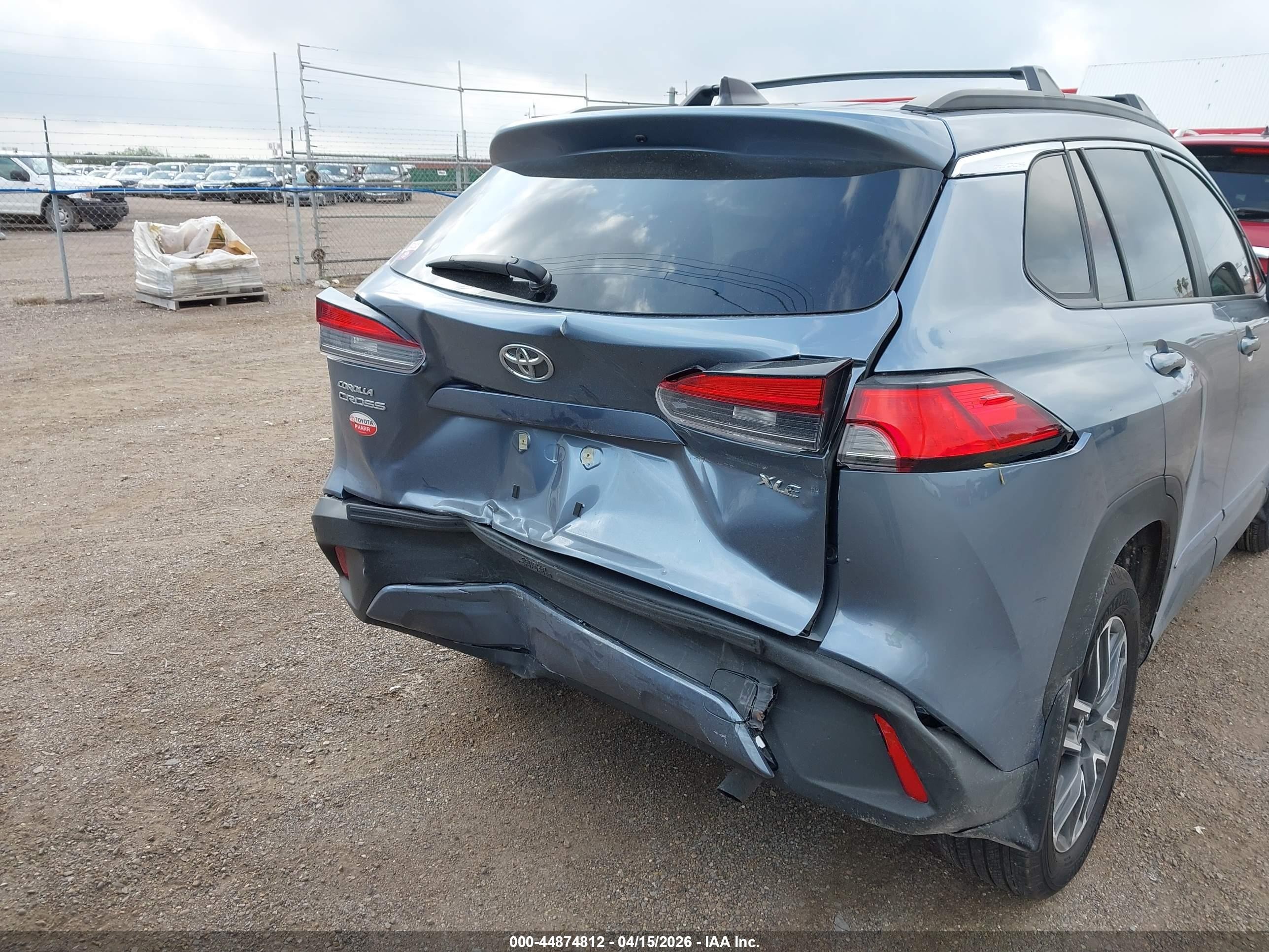2026 Toyota Corolla Cross Xle Синий vin: 7MUDAAAG9TV167836